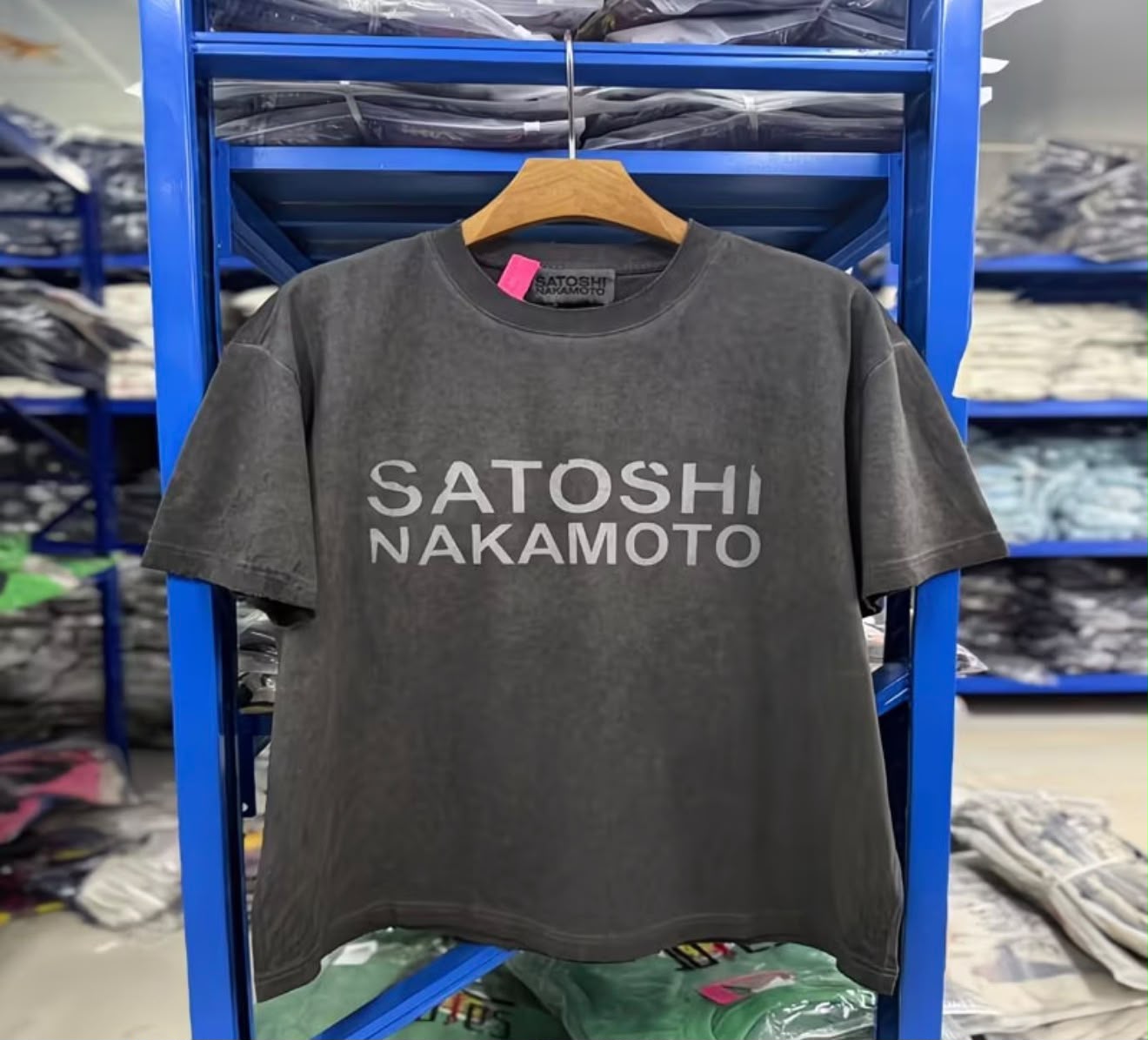 Satoshi Nakamoto T-shirt - afbeelding 1
