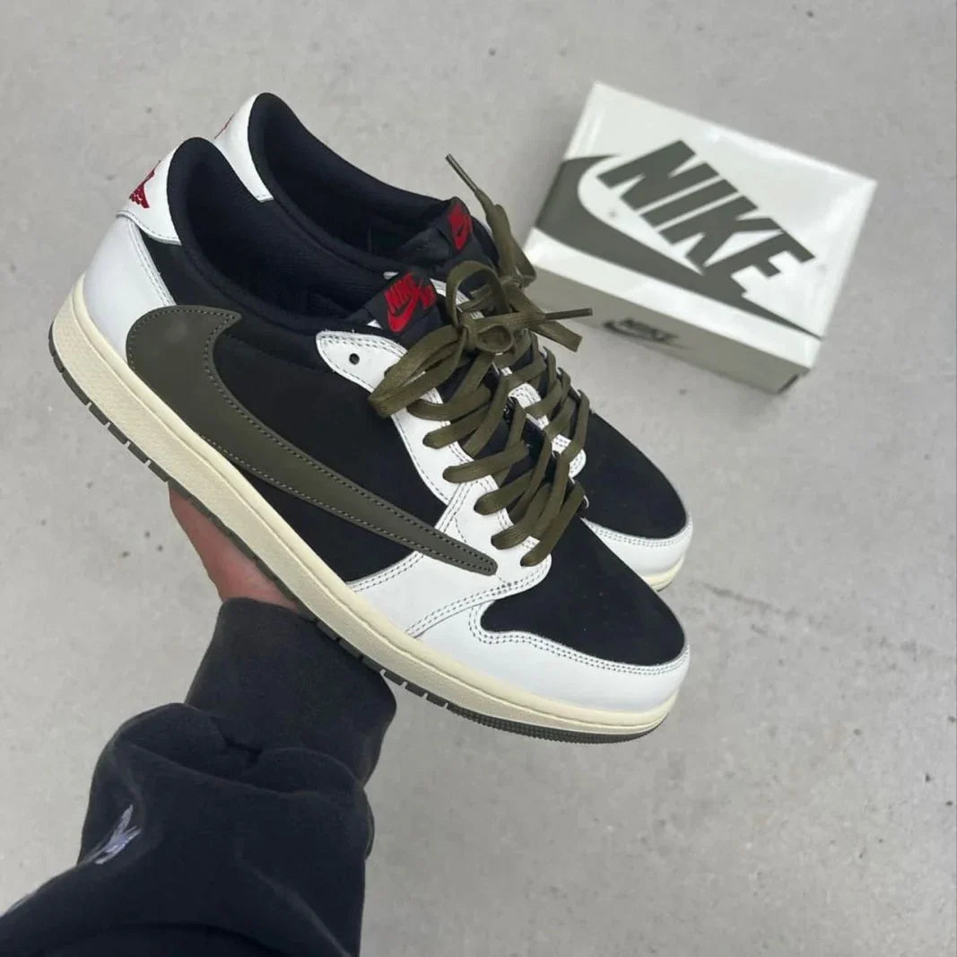 Travis Scott x Air Jordan 1 Low OG SP “Olive” - afbeelding 4
