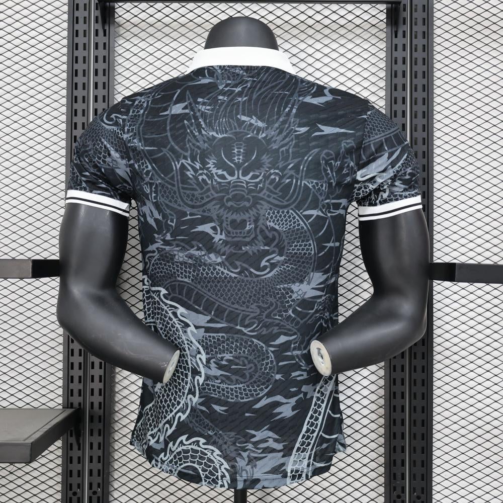 Real Madrid "Dragón Negro" Limited Jersey - afbeelding 2