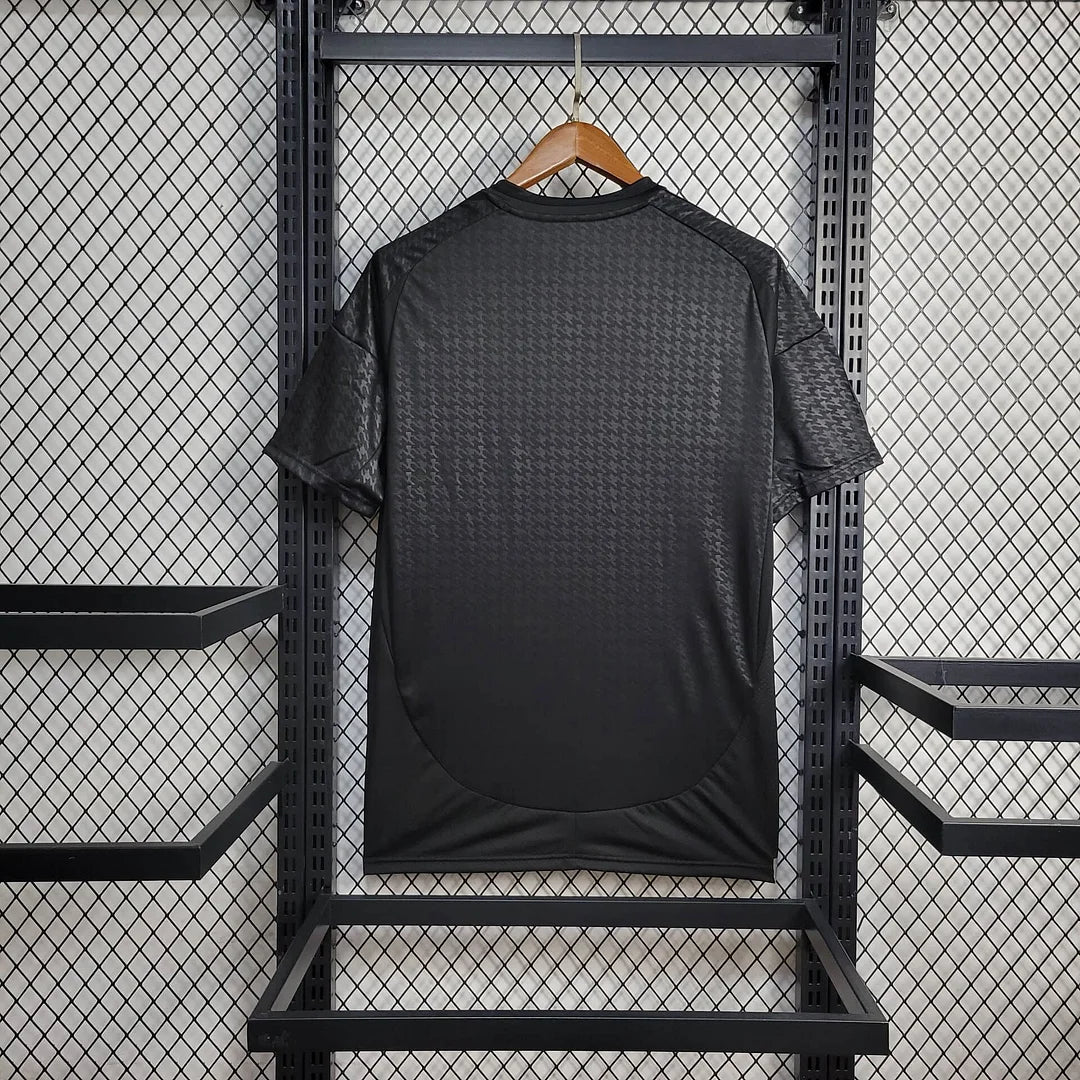 Real Madrid 2024/25 Special Edition Black Shirt - afbeelding 2